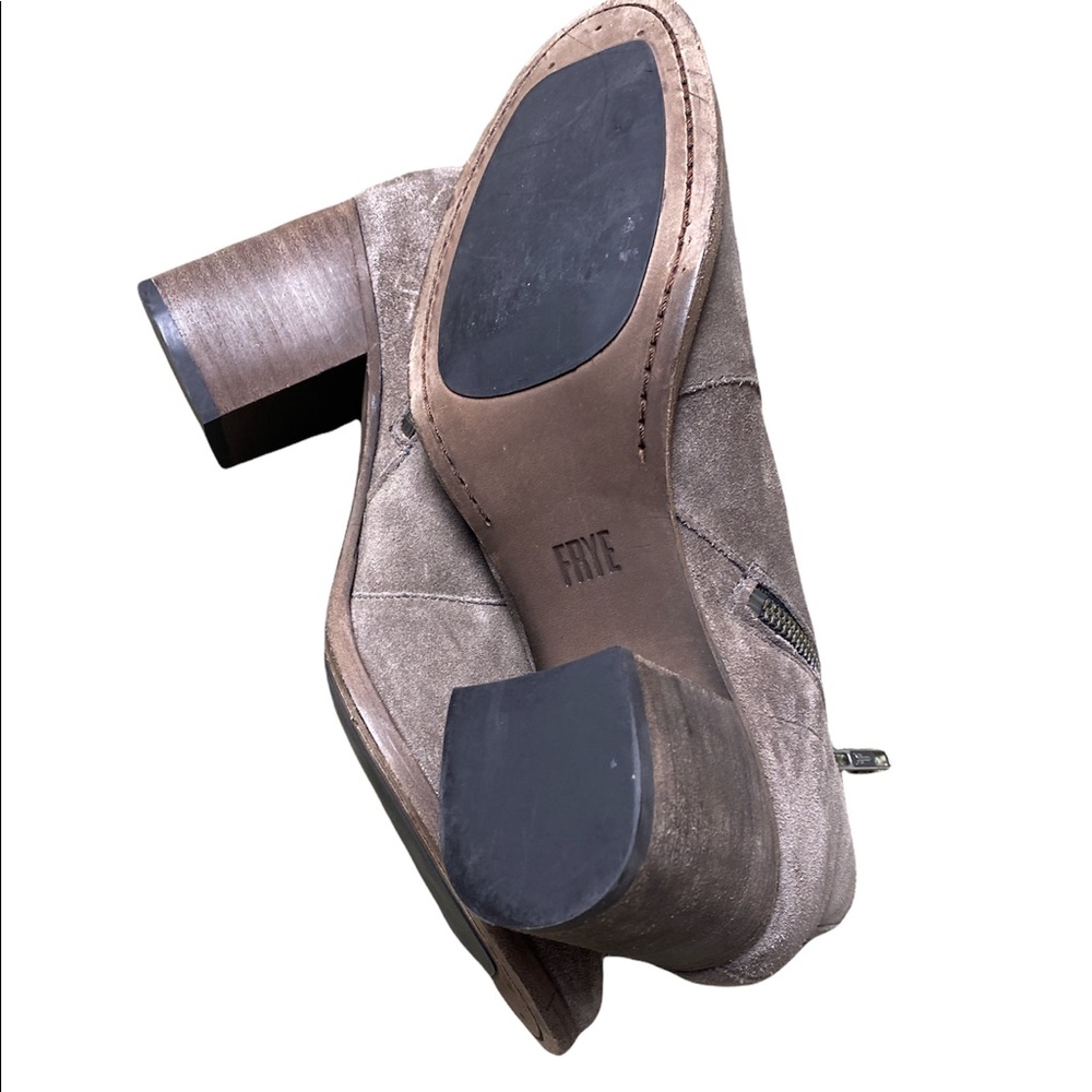 Frye Suede Side zip ankle booties size 11 - Picture 3 of 7